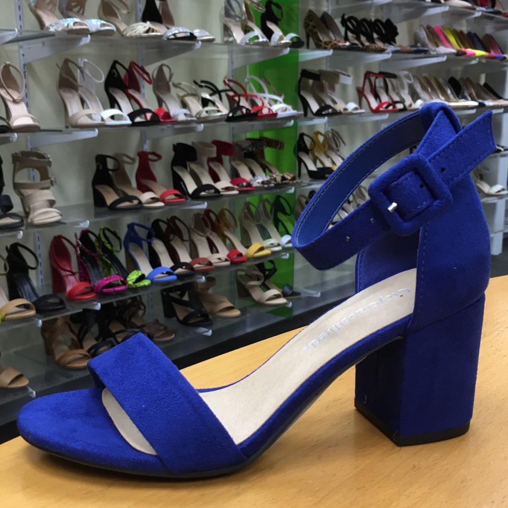 City Classified Blue Ankle strap 2.5” HEEL Sandal - Picture 8 of 8